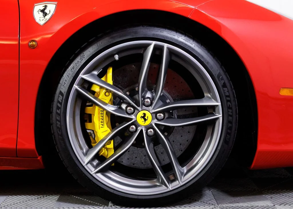 Used 2018 Rosso Corsa Ferrari Base image 12