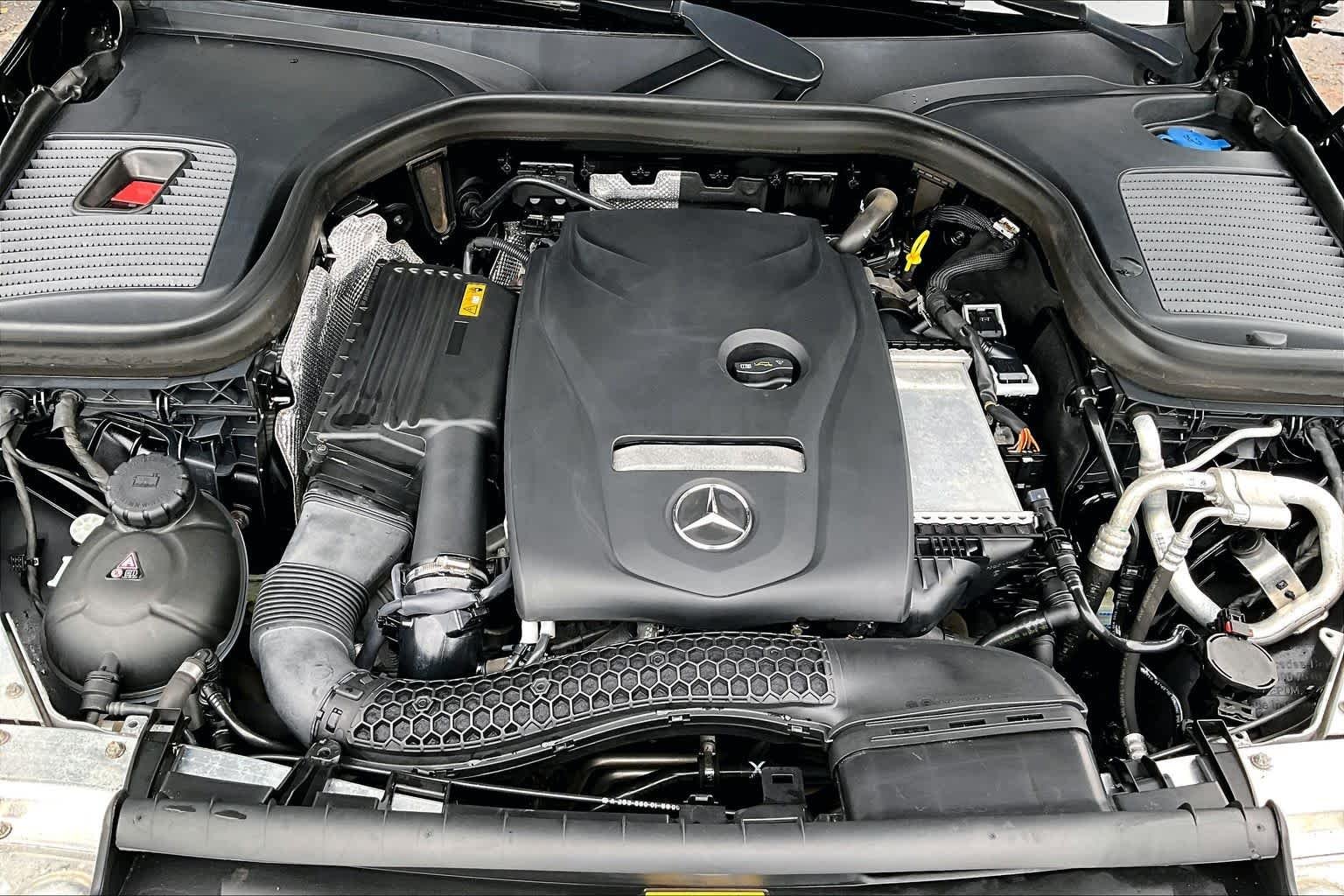 Used 2019 Black Mercedes-Benz GLC 300 image 32