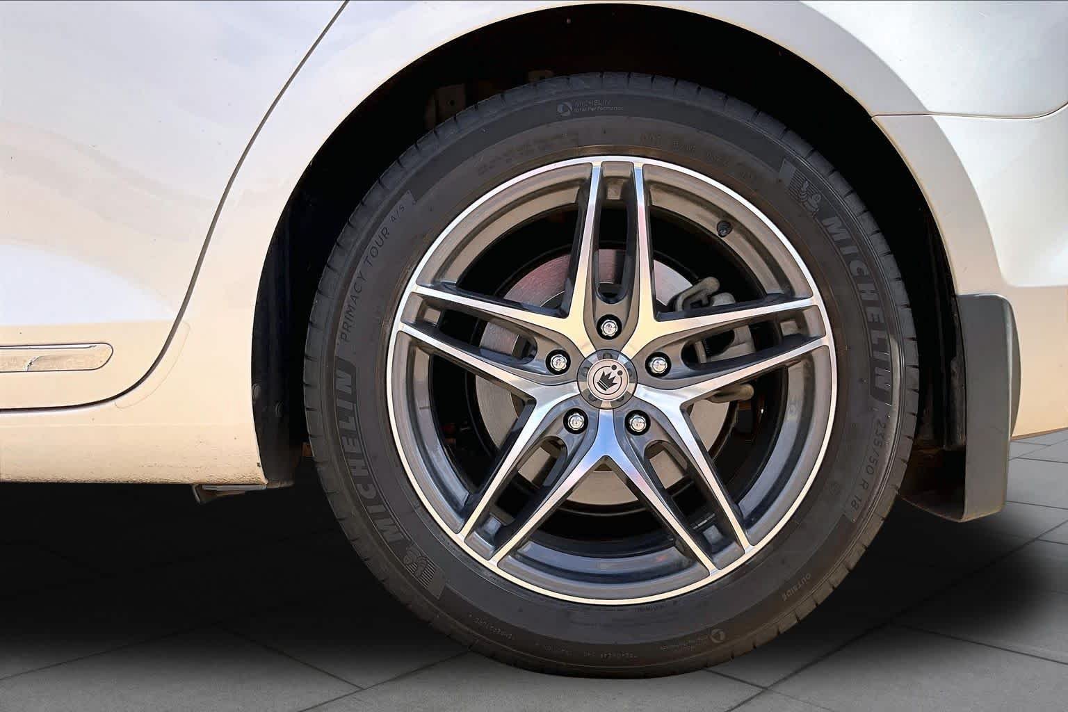Used 2012 White Diamond Tricoat Buick Premium 3 image 10