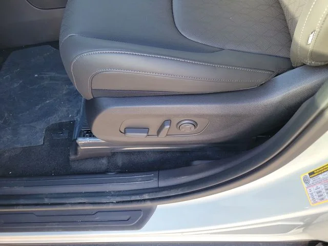 New 2026 Ivory Silver Kia EX image 9