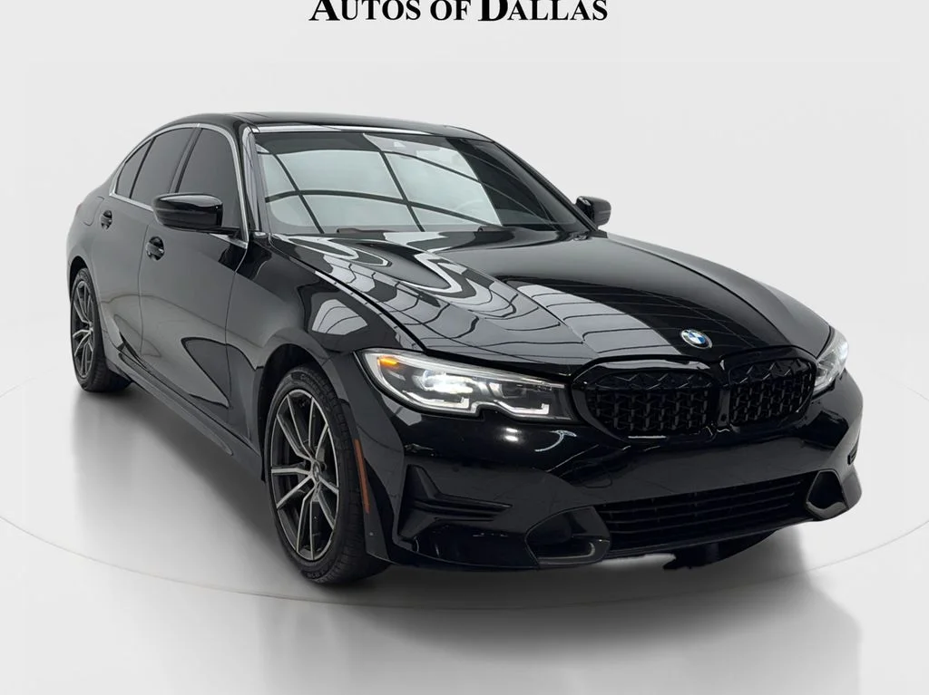 Used 2022 Black BMW 330i image 2