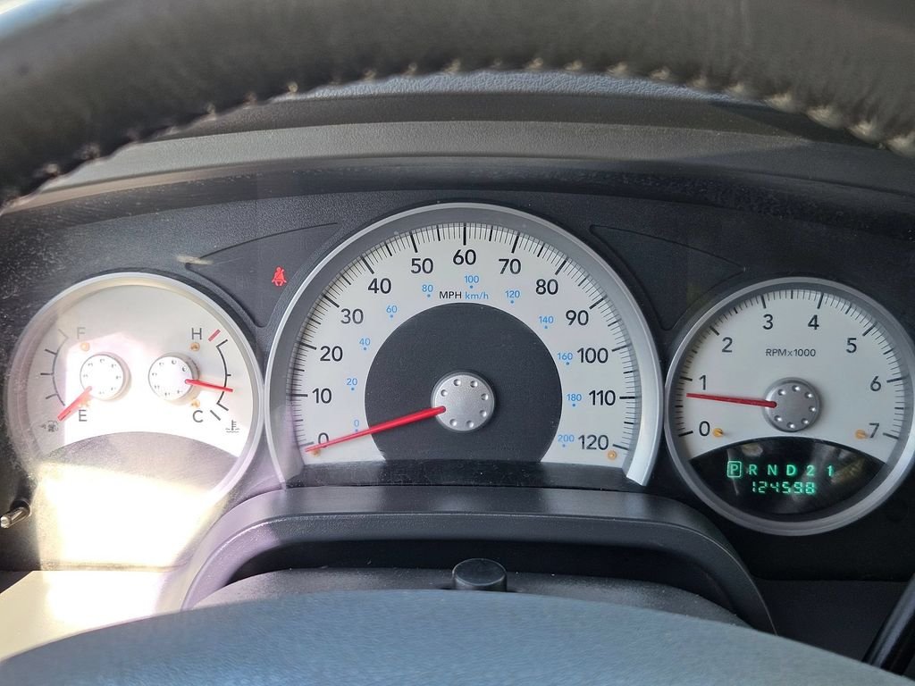 Used 2006 Black Dodge SLT image 21