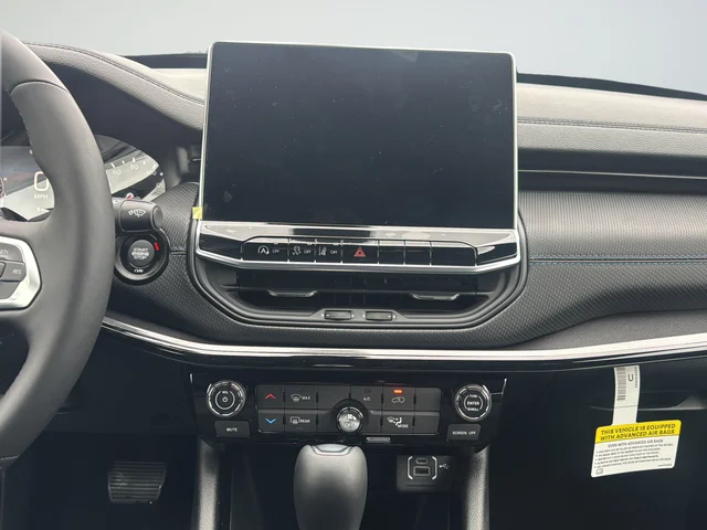 New 2026 Joose (DISC) Jeep Latitude image 14