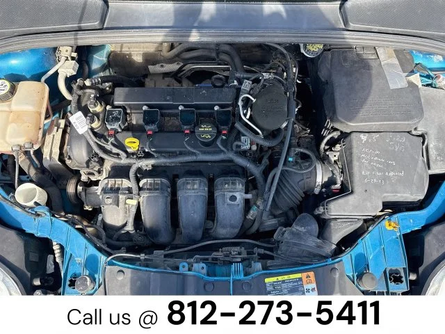 Used 2013 Blue Ford SE image 26