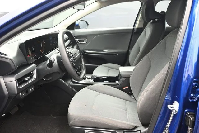 Used 2025 Blue Kia LXS image 5