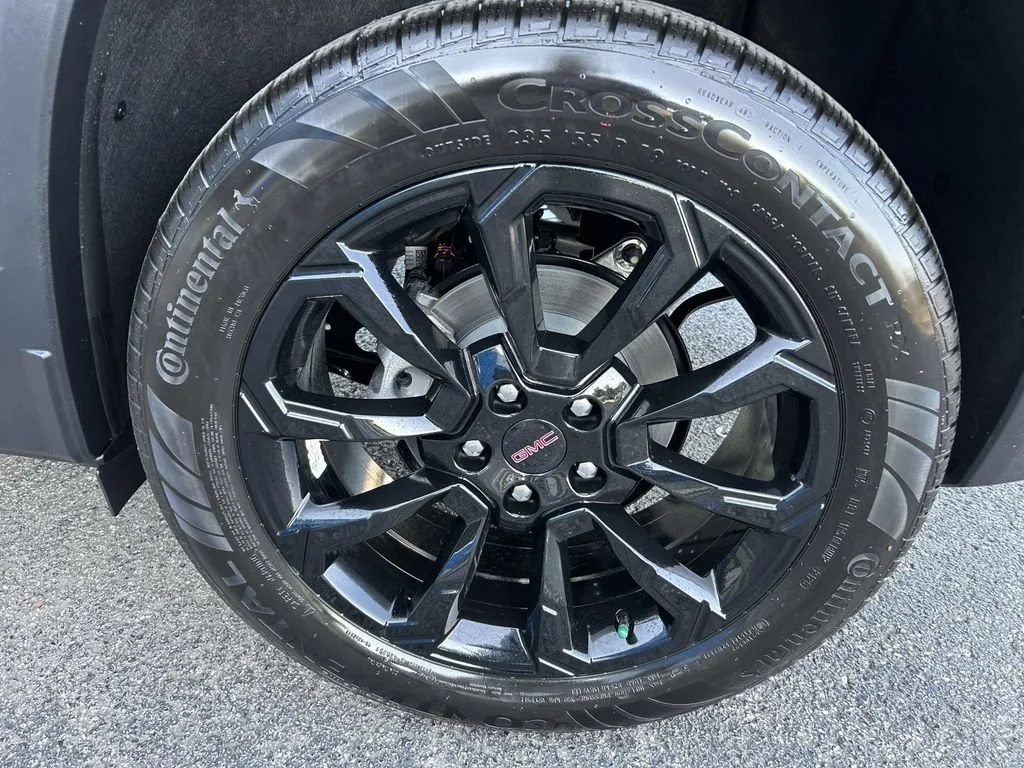 New 2027 Riverstone Metallic GMC Elevation image 10