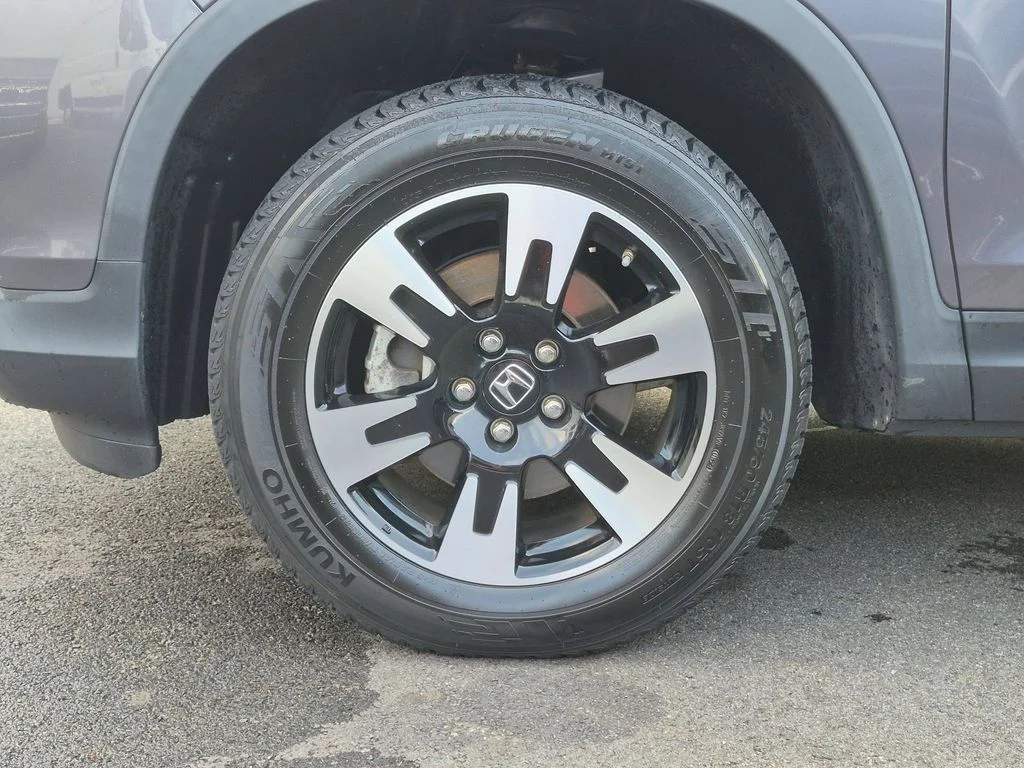 Used 2020  Honda RTL image 9
