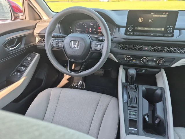 Used 2023  Honda LX image 30