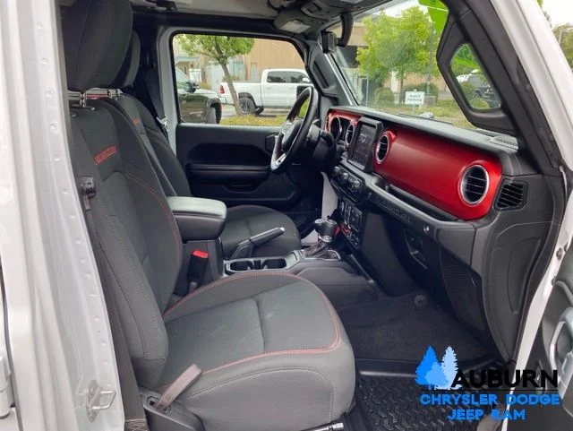 Used 2021 White Jeep Unlimited Rubicon image 14