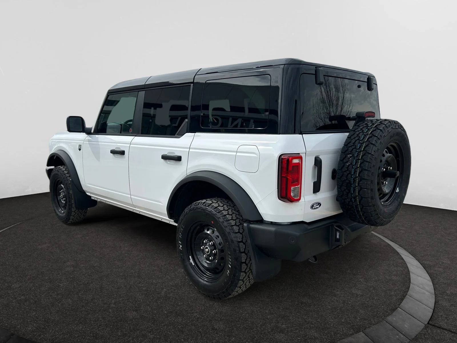 New 2026 Oxford White Ford Big Bend image 3