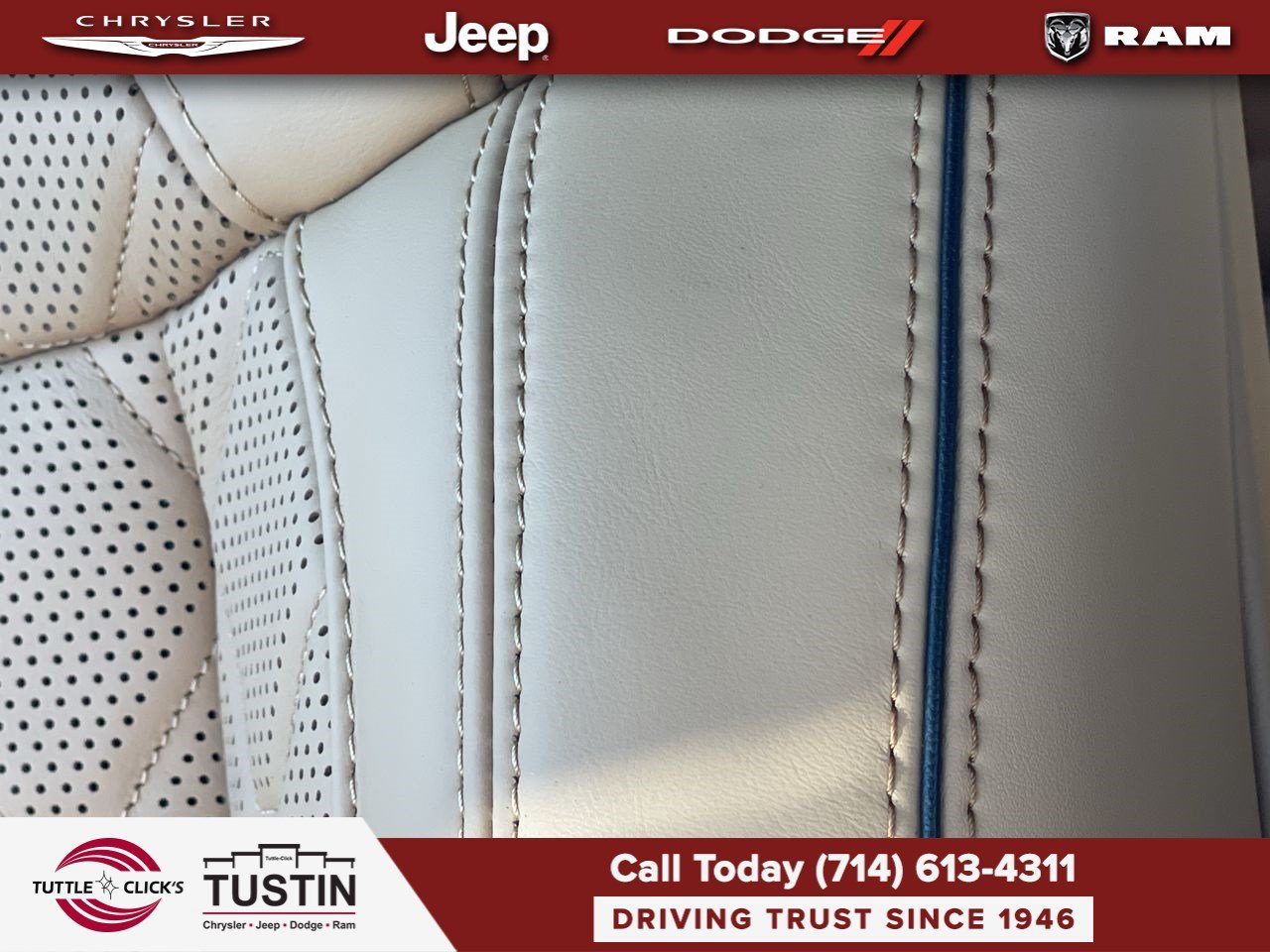 New 2026 Bright White Clear-Coat Exterior Paint Jeep Summit Reserve image 26
