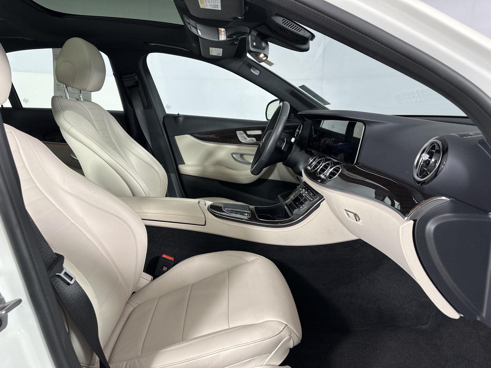 Used 2023 MANUFAKTUR Diamond White Mercedes-Benz E 450 image 25