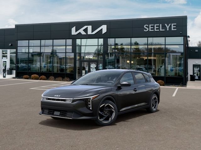 2026 Kia K4 EX AT Hatchback's photo