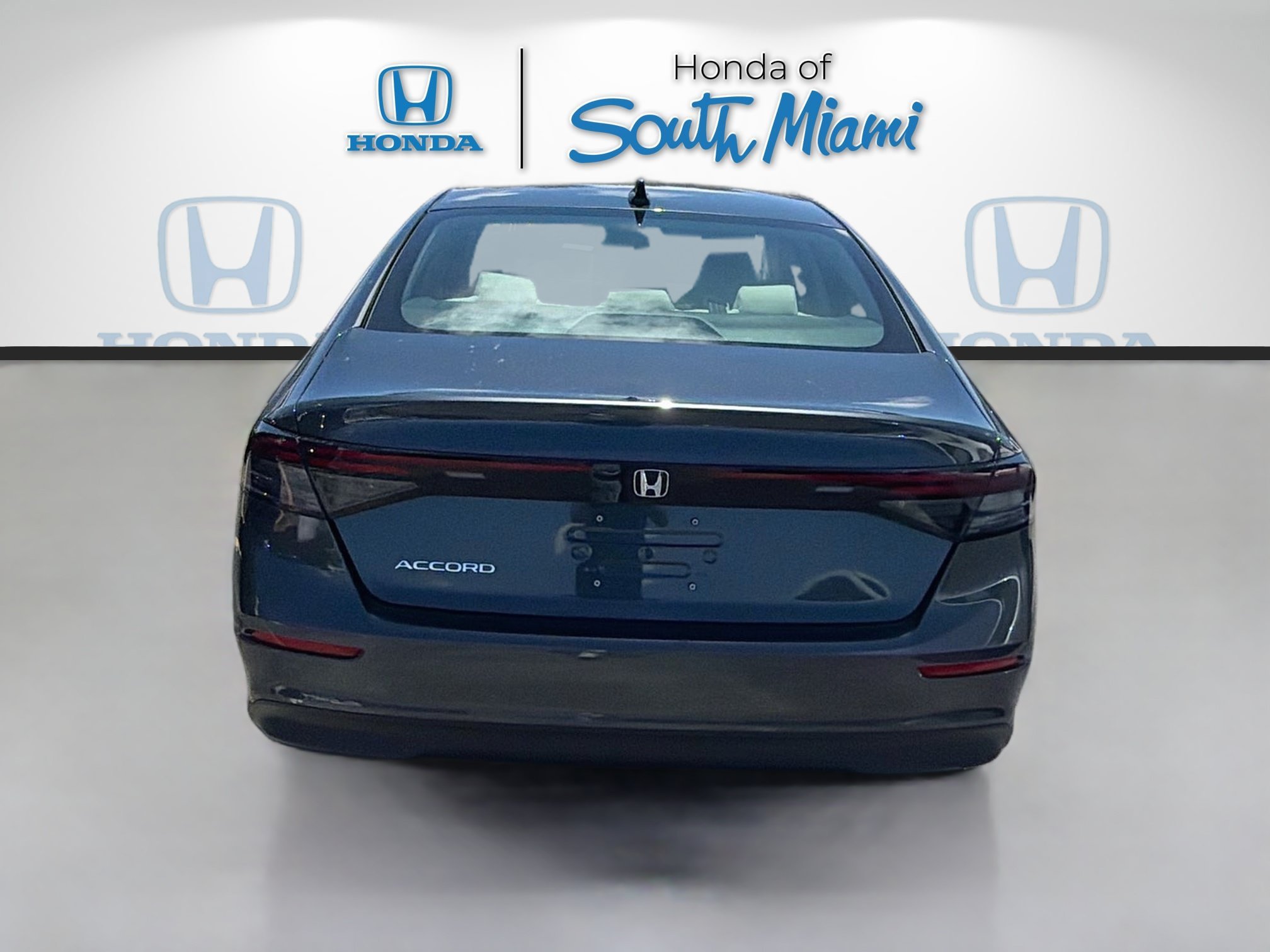 New 2026 Meteorite Gray Metallic Honda SE image 6