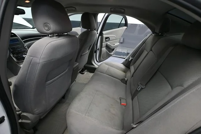 Used 2015 White Chevrolet LS image 29