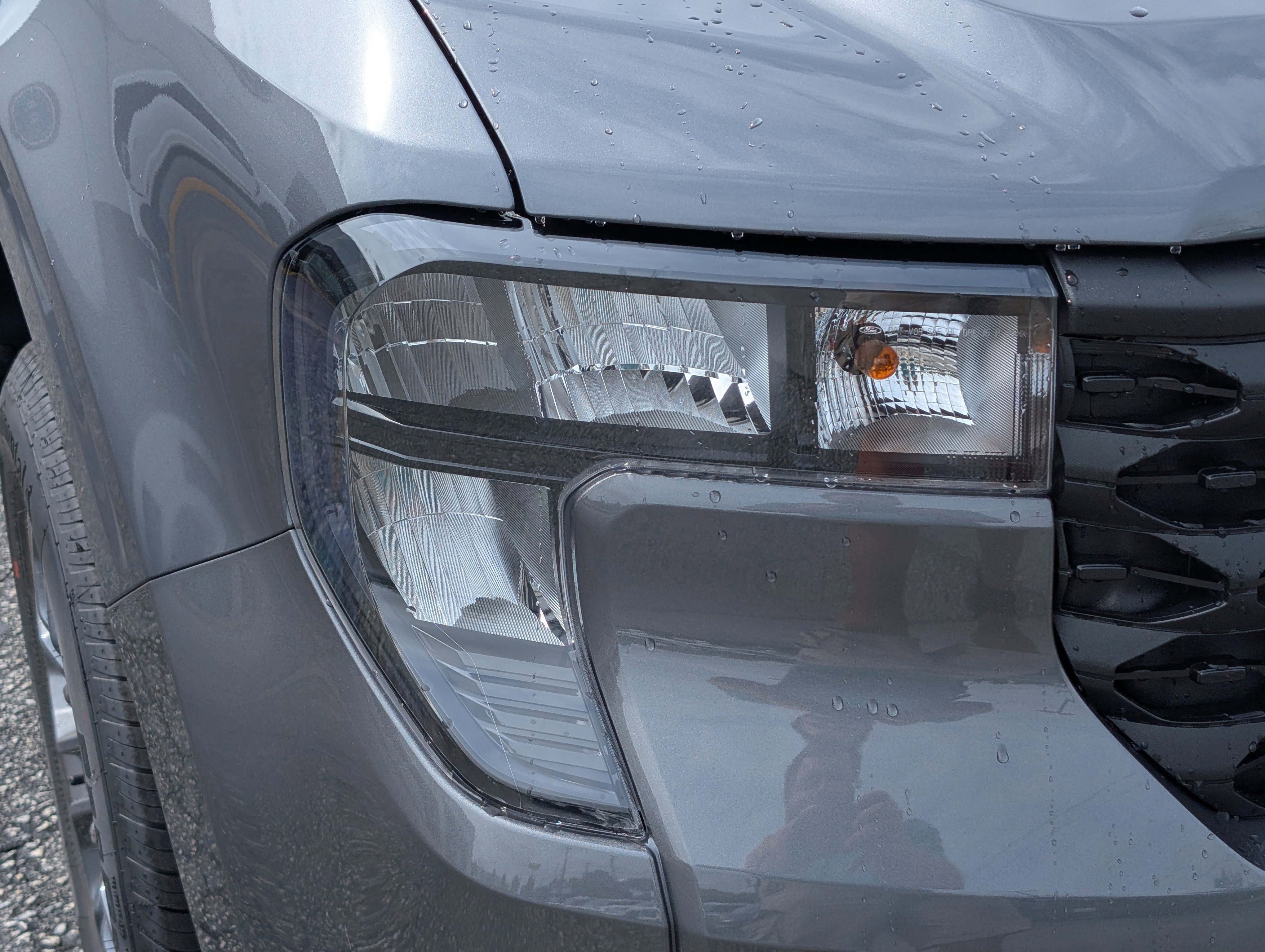 New 2026 Carbonized Gray Metallic FORD XLT image 5