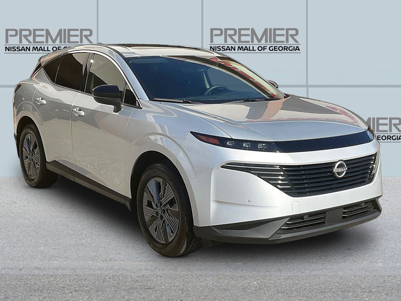 Certified Used 2025 Silver Nissan SL image 3