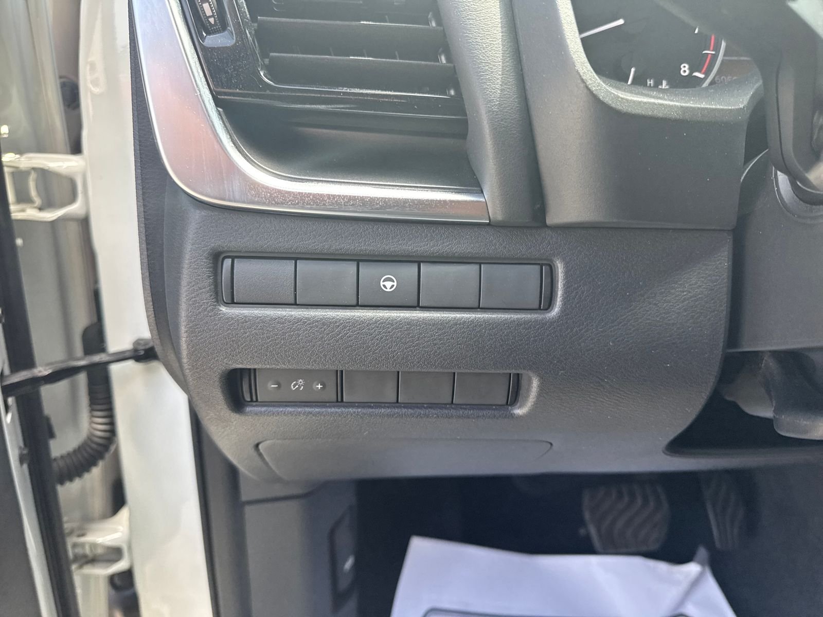 Certified Used 2023 White Nissan SV image 22