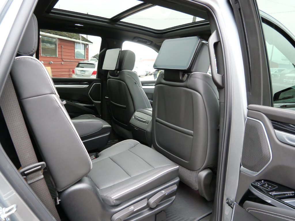 Certified Used 2026 Silver Cadillac Sport image 13
