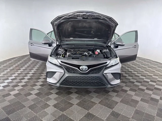 Used 2020 Gray Toyota SE image 12
