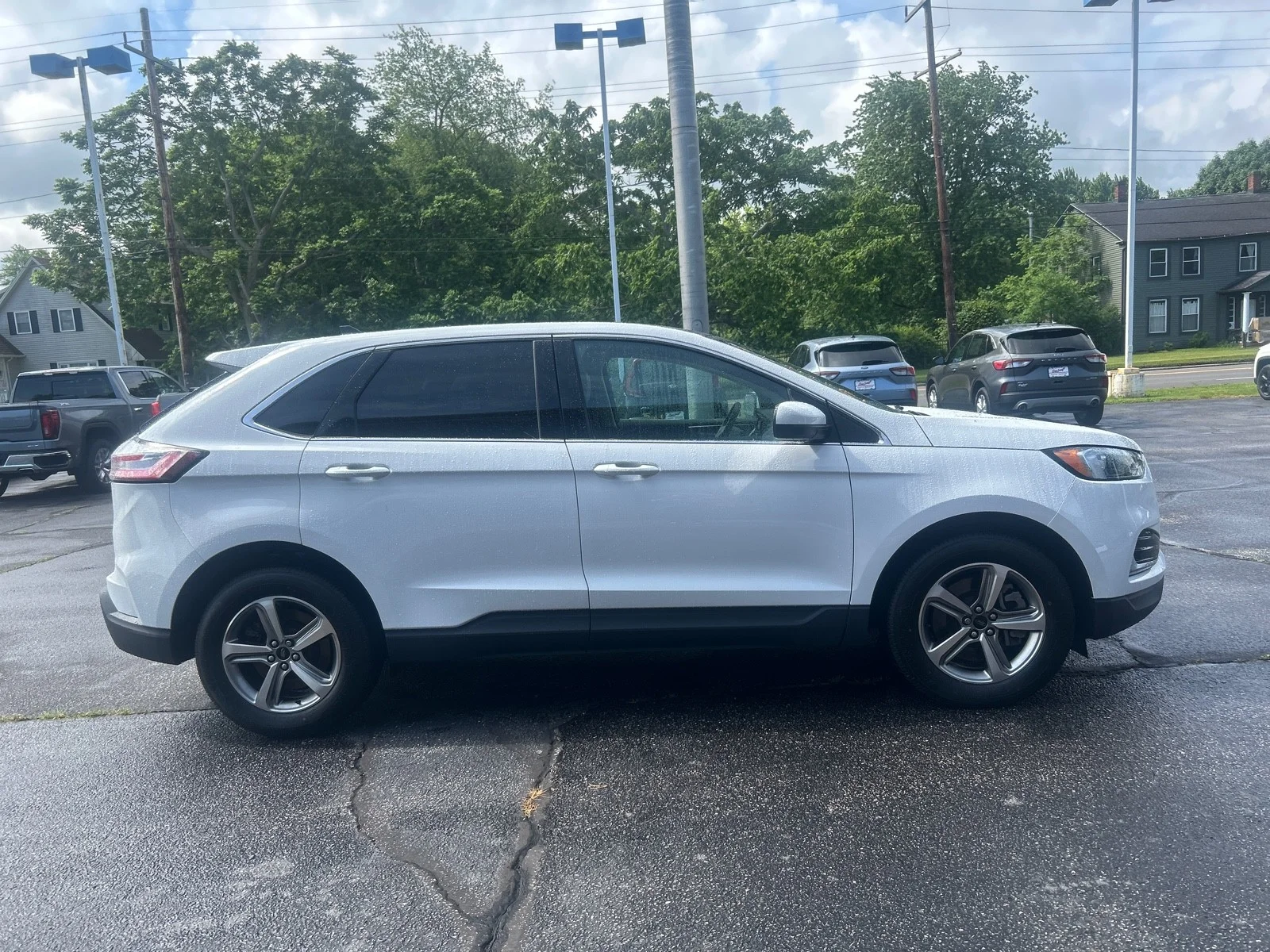 Used 2023 White Ford SEL image 5