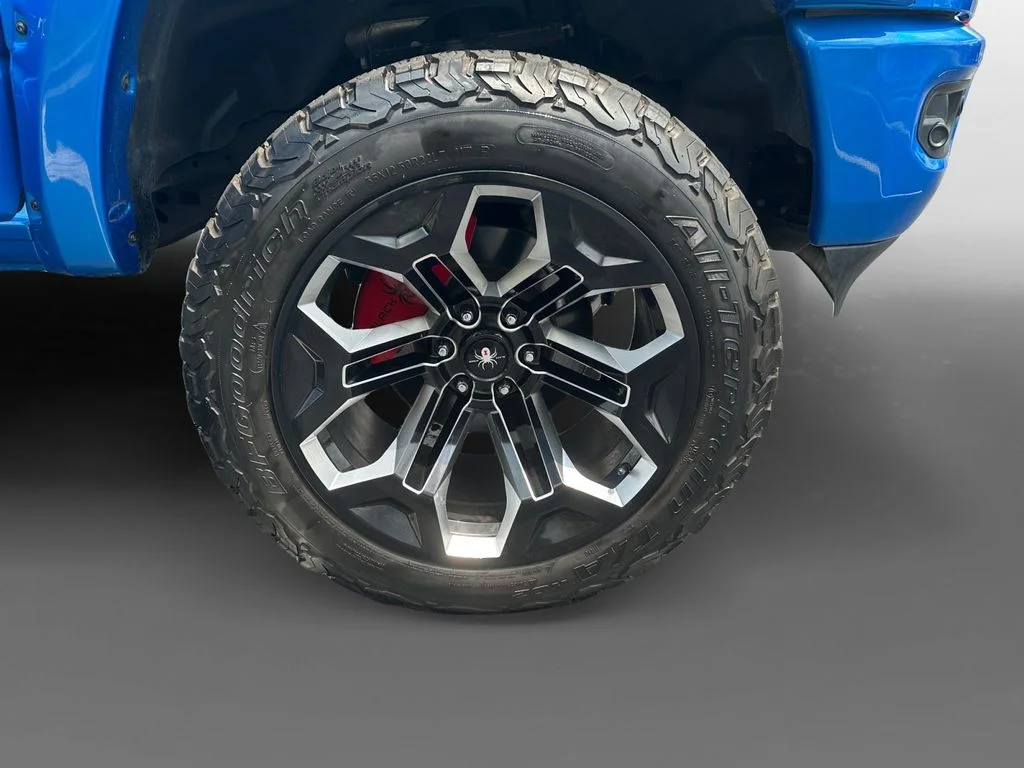 Used 2022 Blue Ram Big Horn/Lone Star image 15