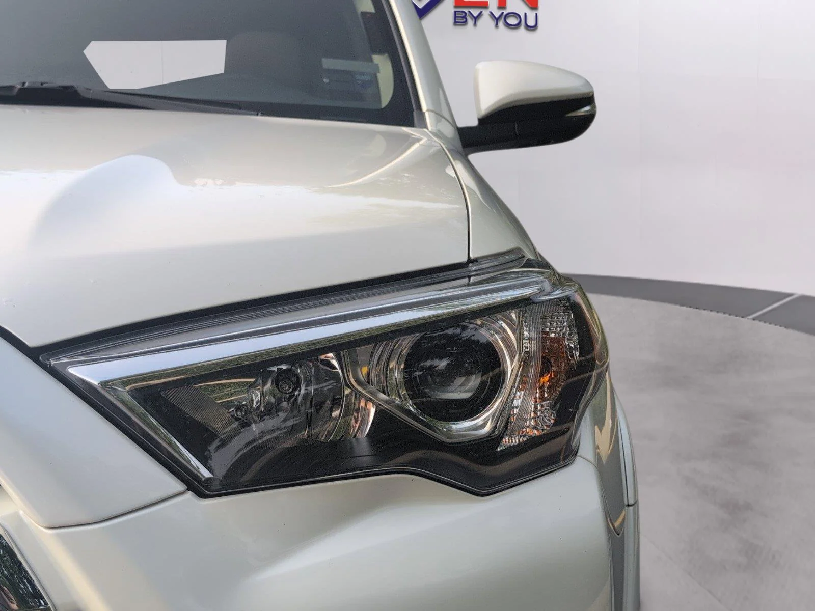 Used 2022 Blizzard Pearl Toyota Limited image 12