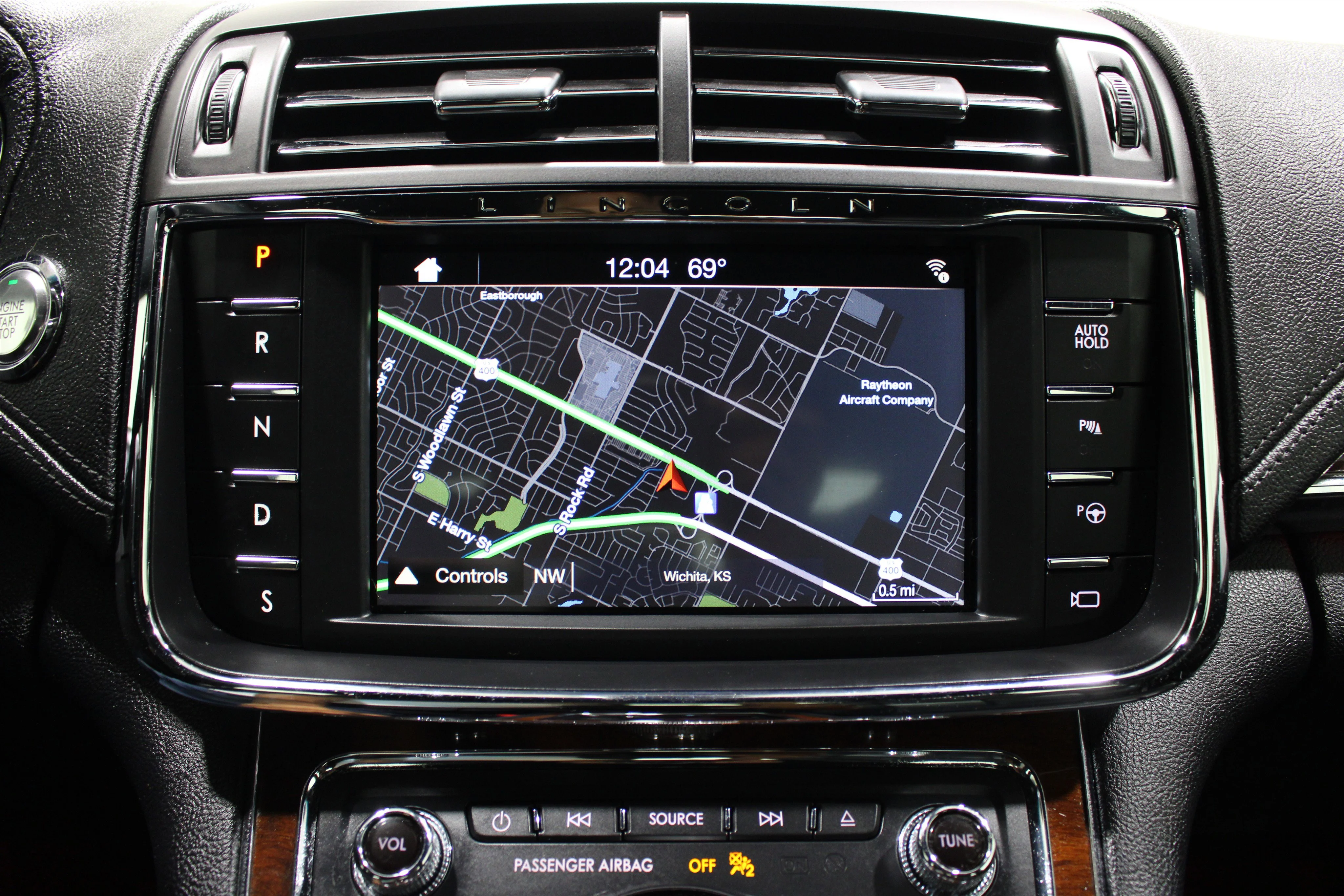 2018 Lincoln Continental Reserve - Photo 14