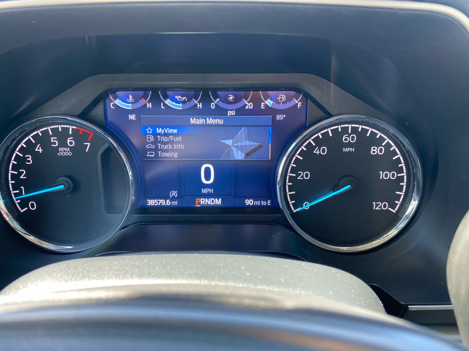 Used 2023  Ford XL image 13