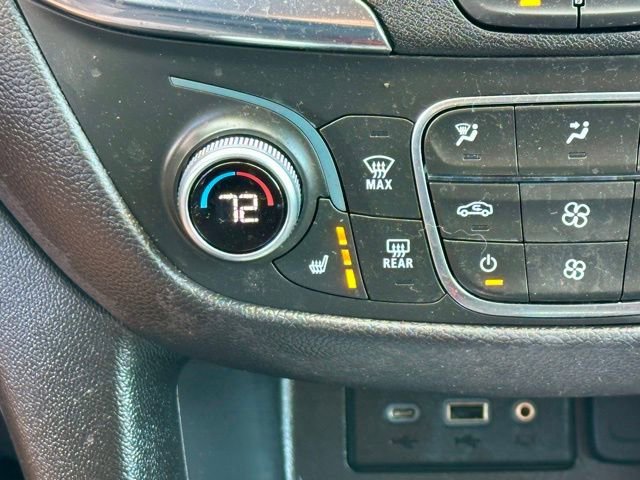 Used 2024 Sterling Gray Metallic Chevrolet LT image 25