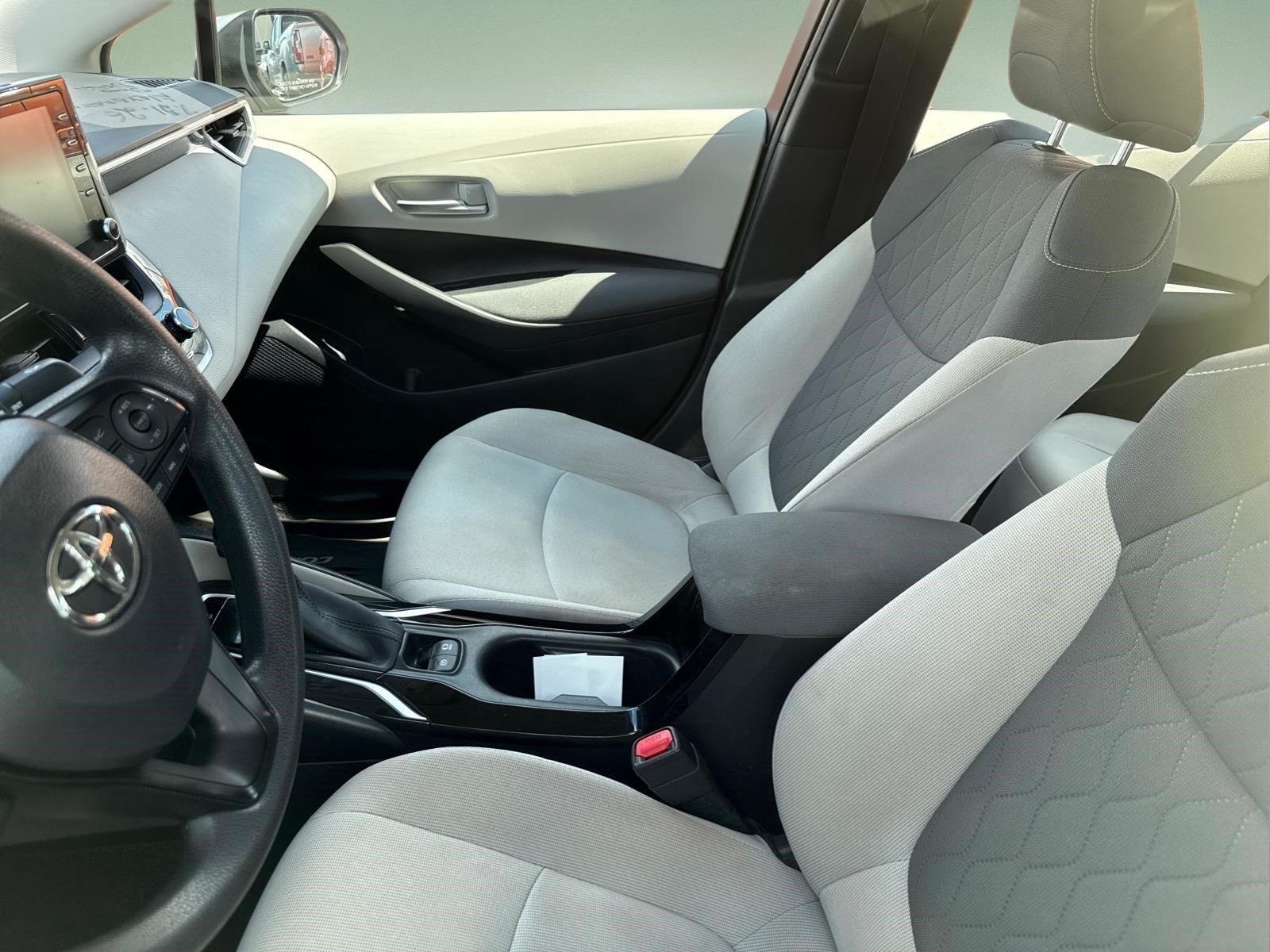 Used 2020 Classic Silver Metallic Toyota LE image 5