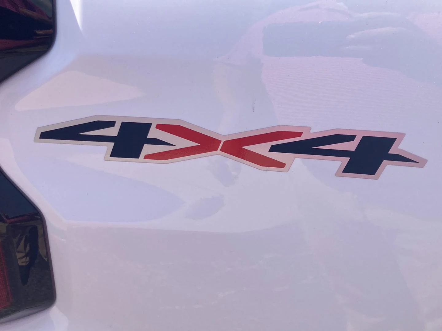 Used 2023 Summit White Chevrolet 4WD LT image 11