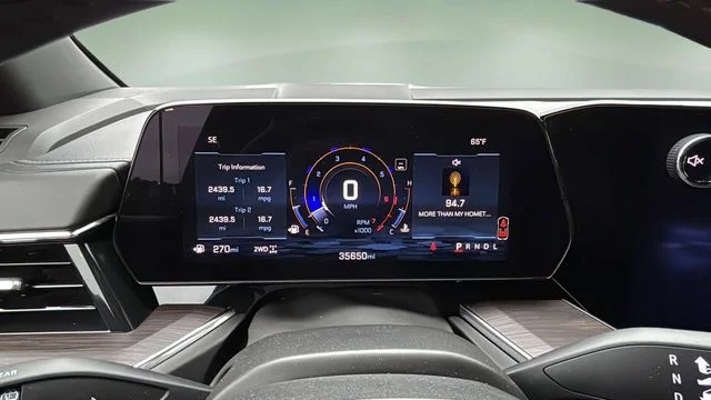Used 2025 Black Chevrolet Z71 image 15