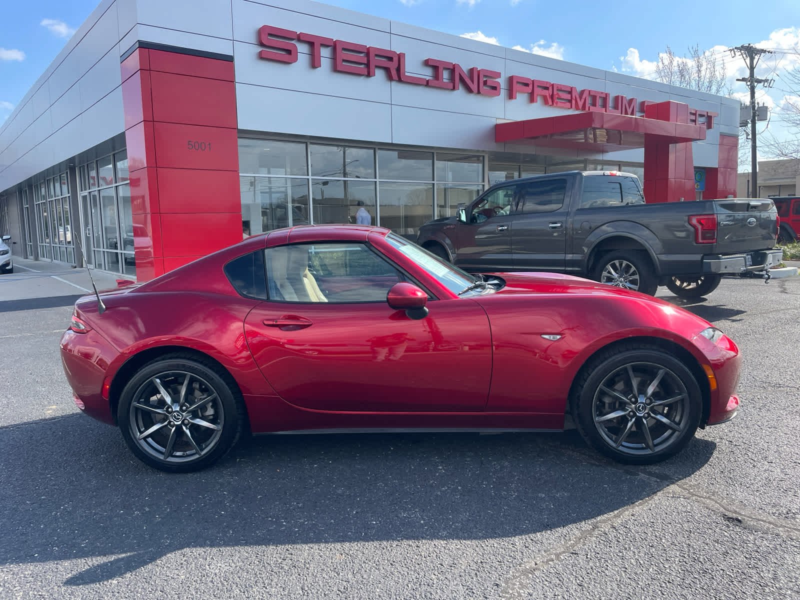 2019 Mazda MX-5 Miata RF Grand Touring