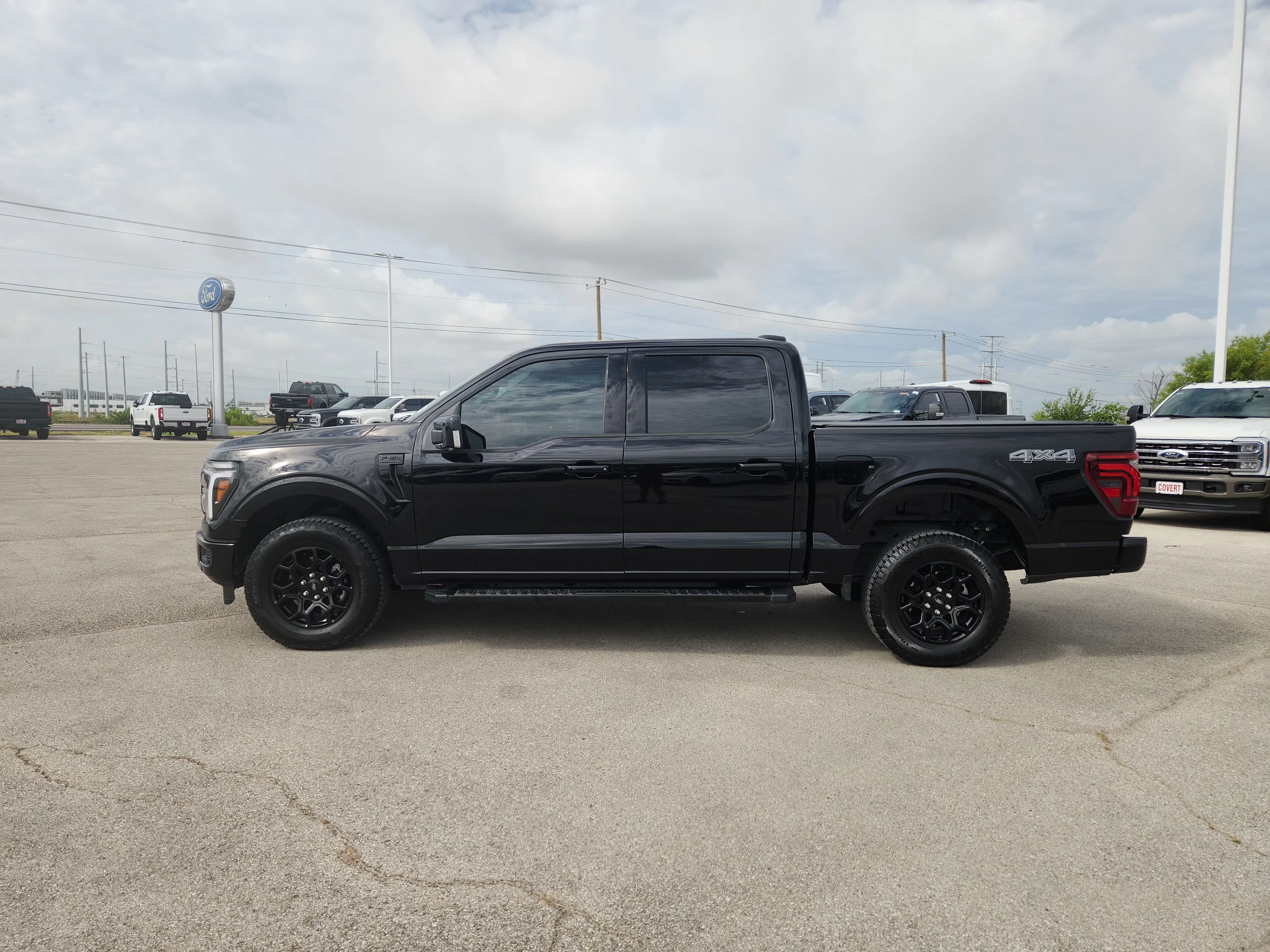 Used 2025 Black Ford Lariat image 4