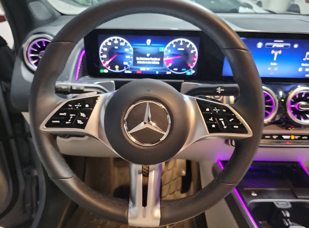 Certified Used 2026 Silver Mercedes-Benz GLB 250 image 19