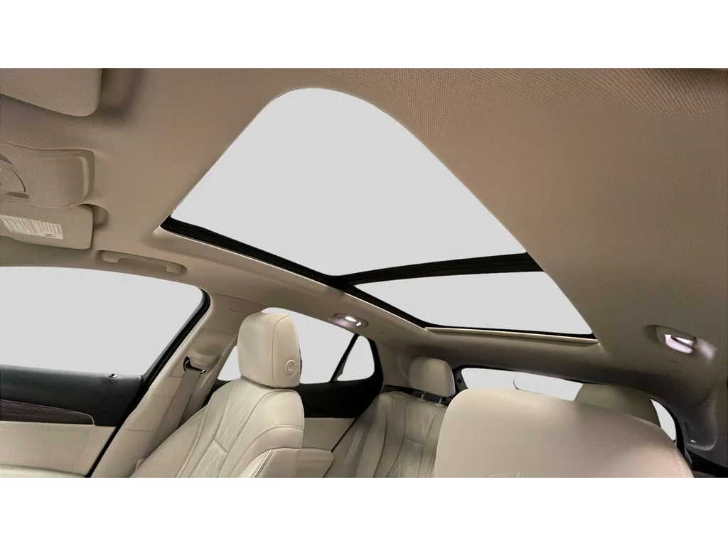 Used 2023 Rich Garnet Metallic Buick Avenir image 15