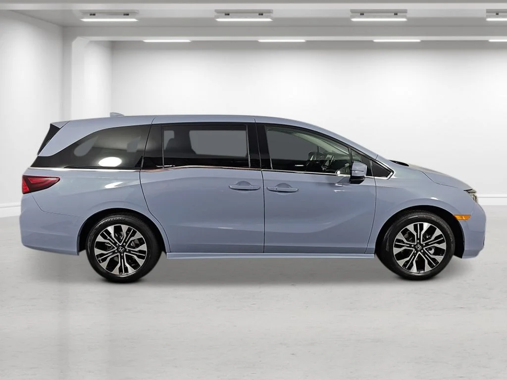 New 2027 Sonic Gray Pearl Honda Elite image 6