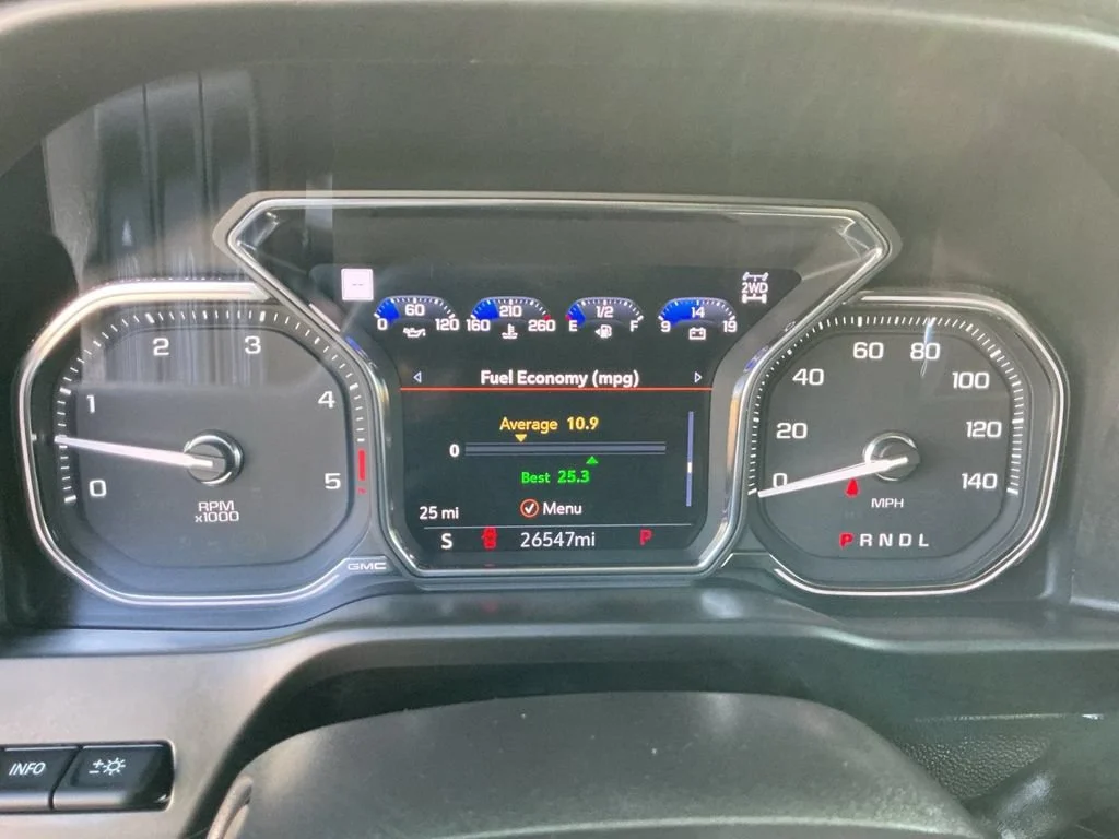 Used 2021 WHITE FROST TRICOAT GMC Denali image 20