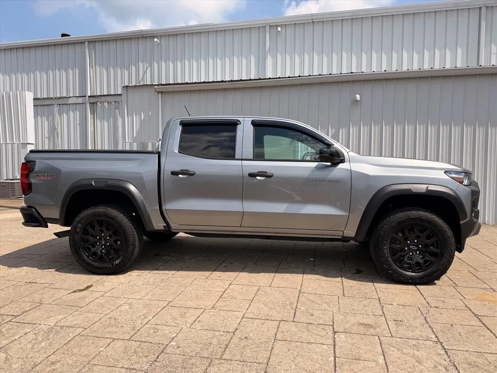 Used 2024 Gray Chevrolet Trail Boss image 14