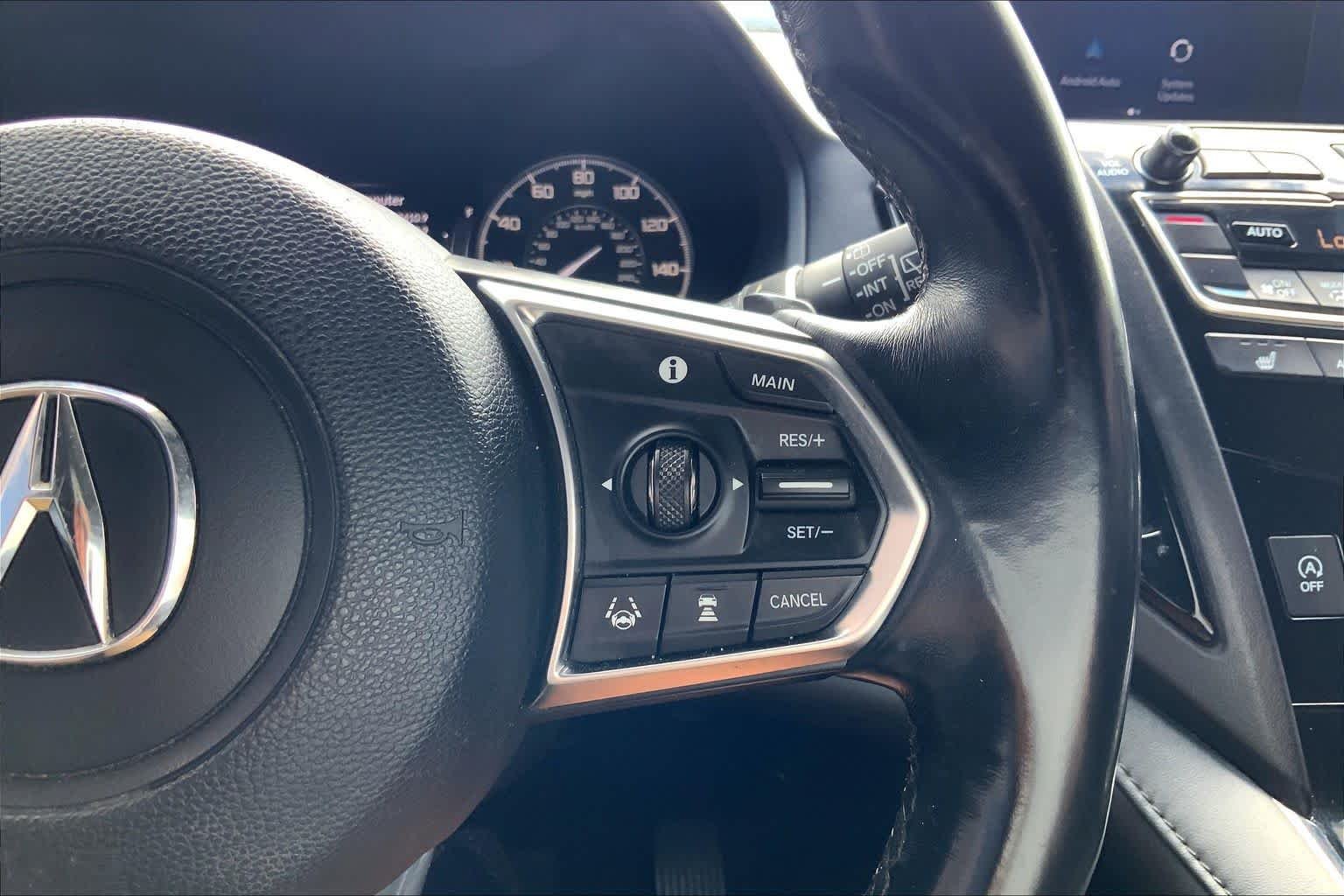 Used 2020 Platinum White Pearl Acura  image 25