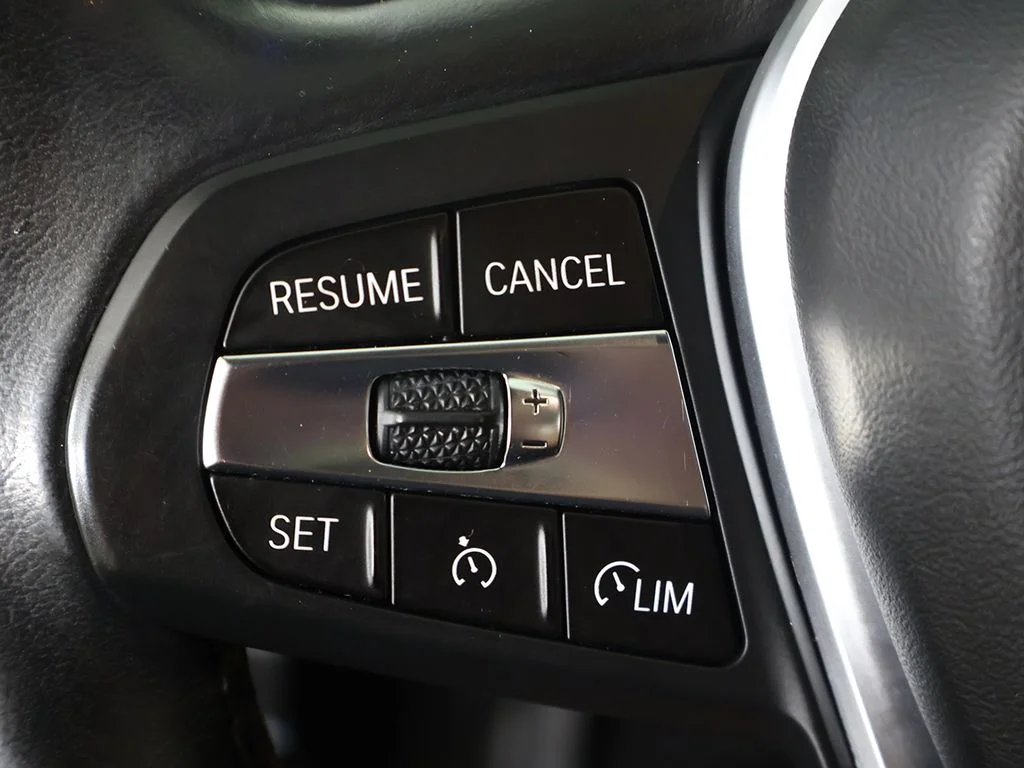 Used 2020 White BMW 330i xDrive image 45