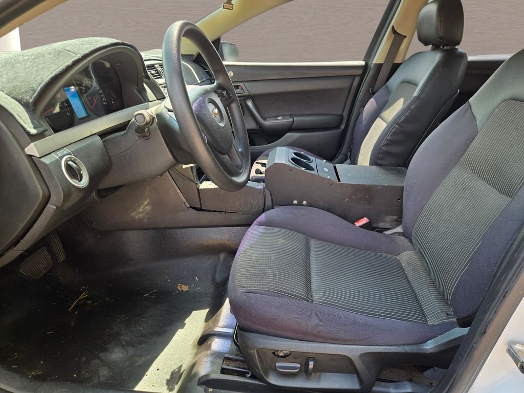 Used 2013 White Chevrolet Police image 23