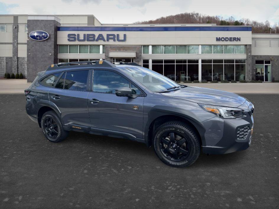 Used 2024 Magnetite Gray Metallic Subaru Wilderness image 3