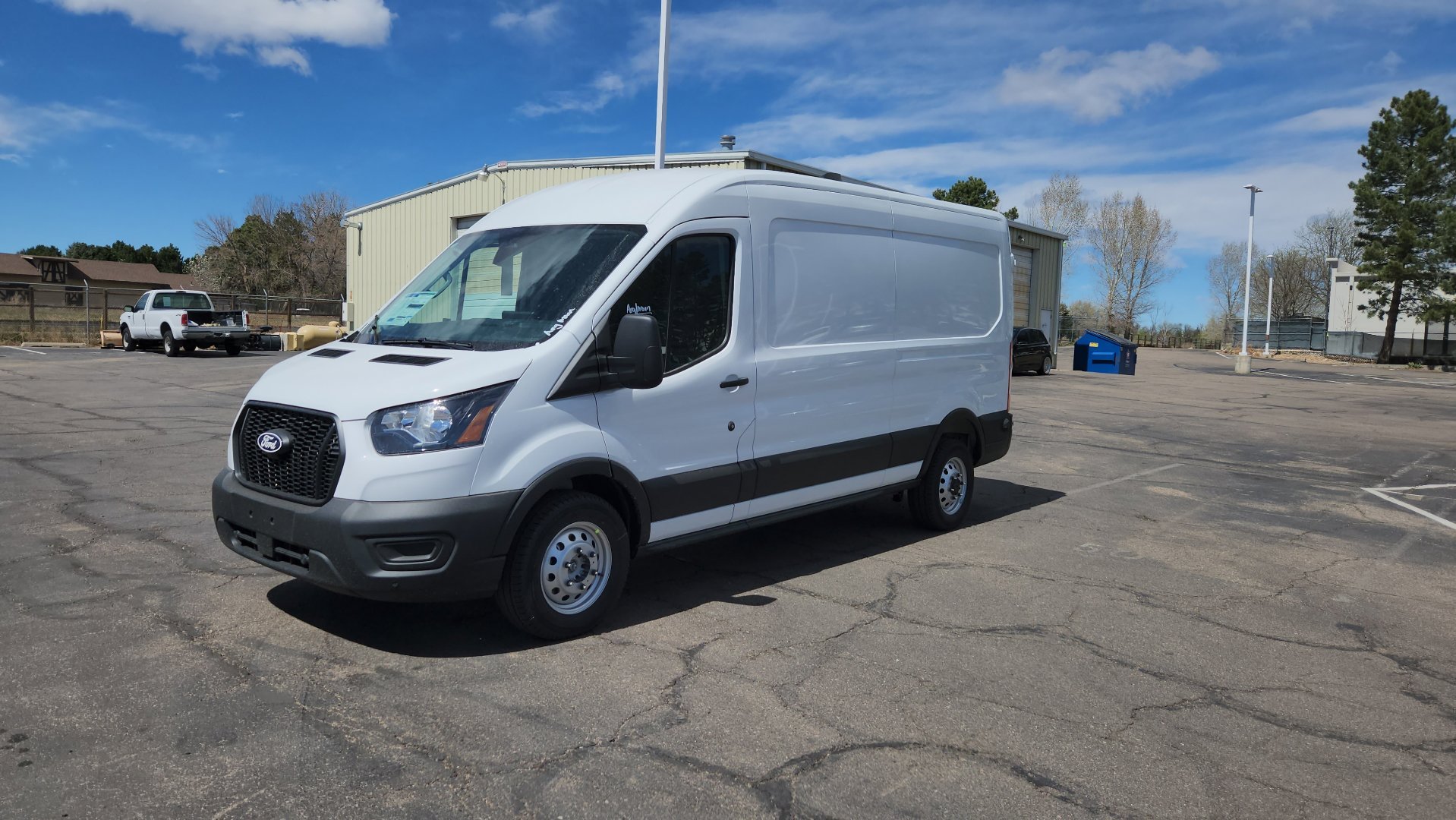 New 2026 Oxford White Ford Base image 3