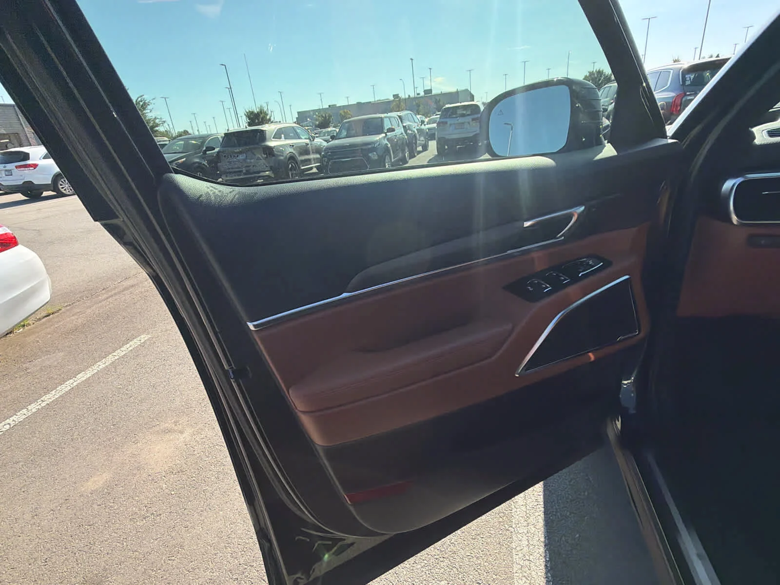 Used 2025 Panthera Metal Kia SX X-Line image 10