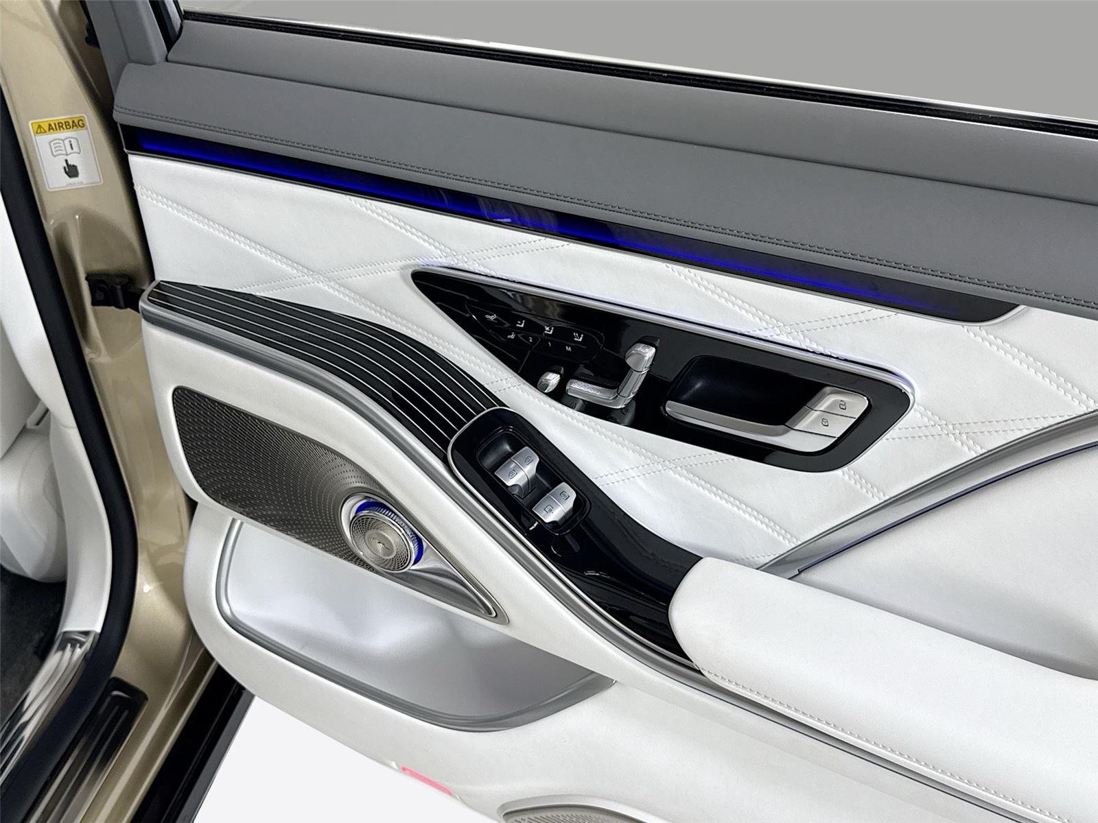 Used 2025 Kalahari Gold/Obsidian Black Mercedes-Benz Maybach S 680 | Mansory Trim | Factory Two Tone | $282k MSRP image 37