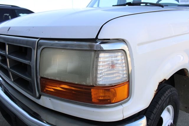 Used 1996 White Ford XL image 30