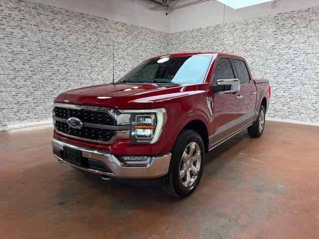 Used 2022 Red Ford King Ranch image 3