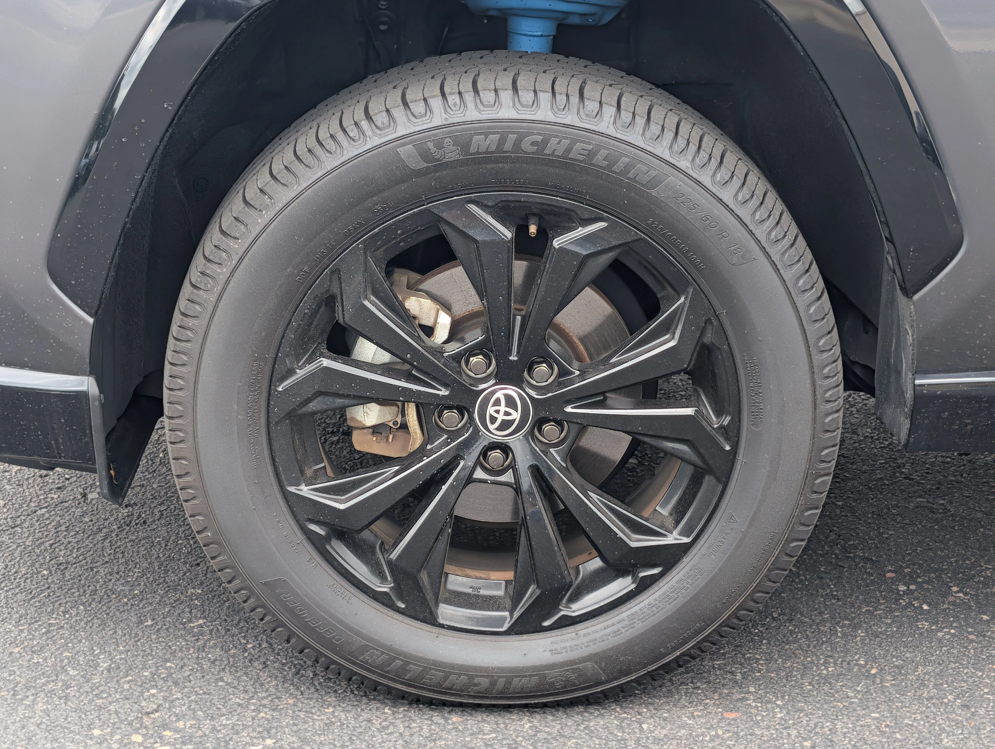 Used 2022 Magnetic Gray Metallic Toyota Hybrid SE image 15